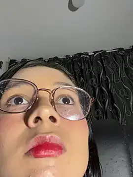 Bonnie_willliams19 — Big Squirt