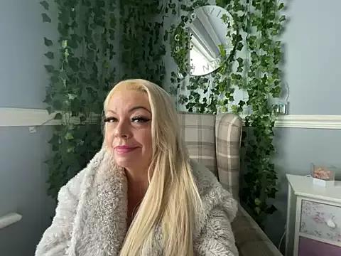 Explore 23 years old BonnyDesire from StripChat BonnyDesire from StripChat