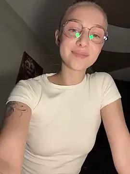 CaseyStar from StripChat