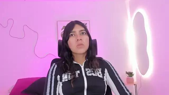 Naked Cherrydollxx wants you to fuck their body now Cherrydollxx from StripChat