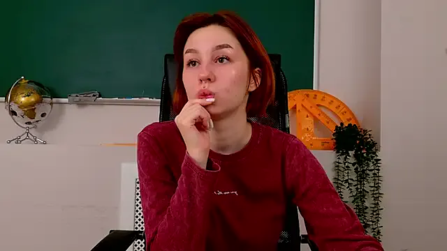 StripChat ClaireMathis is Freechat ClaireMathis — zoom lips