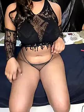 Masturbate to 23 years old curvyslx from StripChat curvyslx from StripChat
