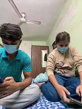 Cute_hotzara from StripChat