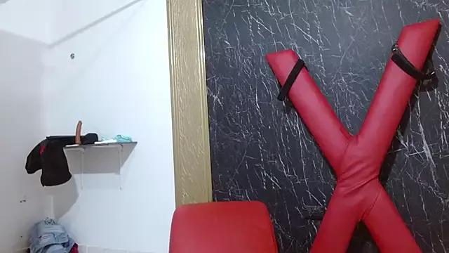 DANNA_MICHEL05 from StripChat