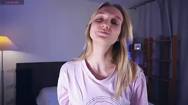 DierdreJacobsohn from StripChat