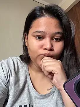 DivyaSharma999 from StripChat