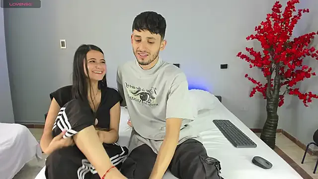 dracke_and_zara — to nude for 10 minutes