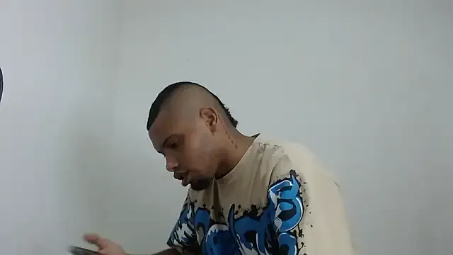 drako_monster — Freechat on StripChat