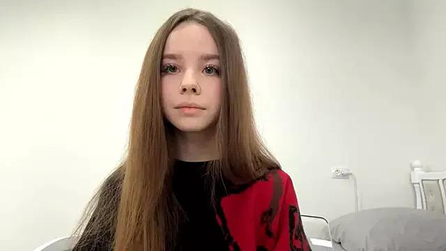 EhtelBiondi from StripChat