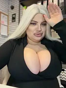 Eliaden from StripChat