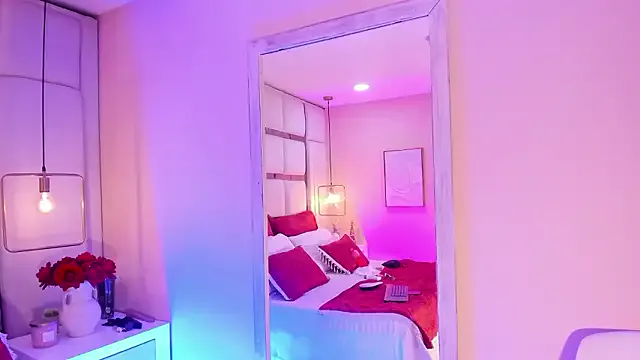 elizavenus — HUSH + DOMI Ctrl 10 min