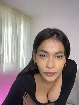 Esmeraldalcl from StripChat