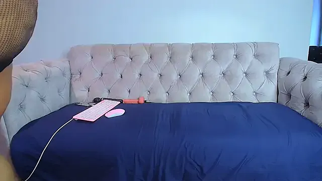 FatAssAfricanBarbie — DOUBLE SQUIRT SHOWER