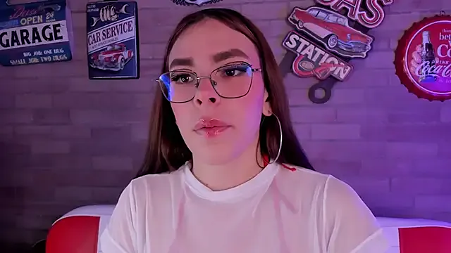 foxy__mia — face messy and dirty