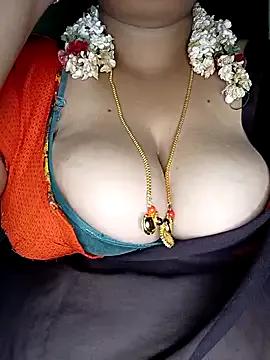 Geetha227 from StripChat