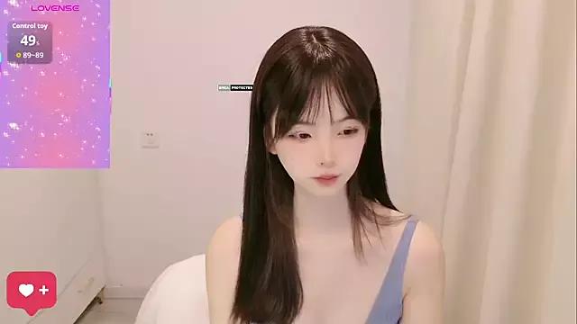 Hot GouGou-111 wants you to fuck her body now GouGou-111 from StripChat