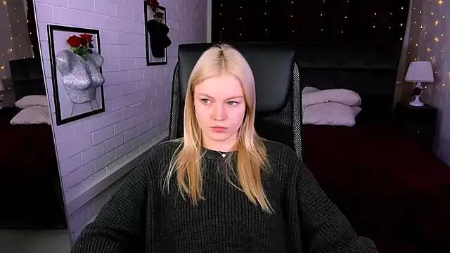 Try GraceGlamour, she wants to masturbate for you GraceGlamour from StripChat