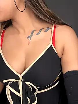 Jlasspitmnoscekhm from StripChat