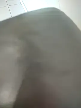 Karine0806 — Pau de borracha no cu