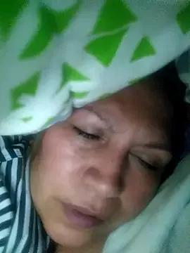 Kazsandraa from StripChat