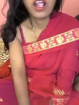 Join naked performer Kissing_Couple Kissing_Couple from StripChat