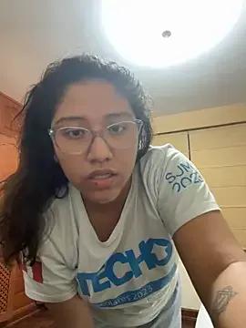 Kmiii21 from StripChat