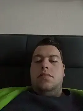 Lars2306 — Mich zum ab spritzen bringen