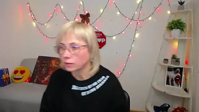 StripChat LaurenWishy is Freechat LaurenWishy — beautiful dress