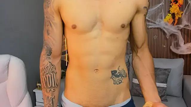 Watch 23 years old Leo_santoro from StripChat Leo_santoro from StripChat
