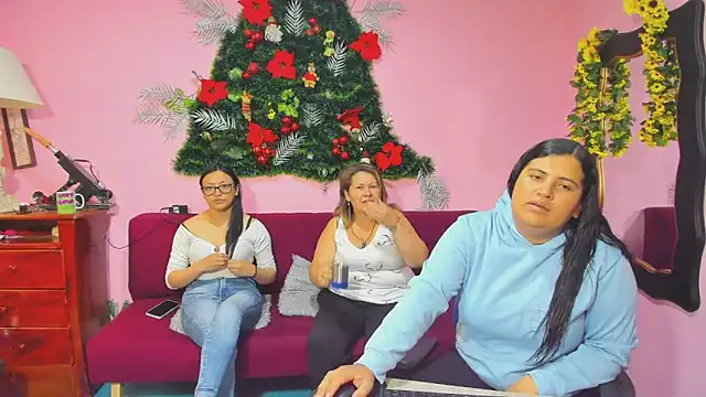 lesbiancuple — naked scissors the two girls