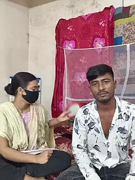 Naked Love_Queen11 wants you to fuck their body now Love_Queen11 from StripChat