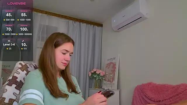 LovelyJessie from StripChat