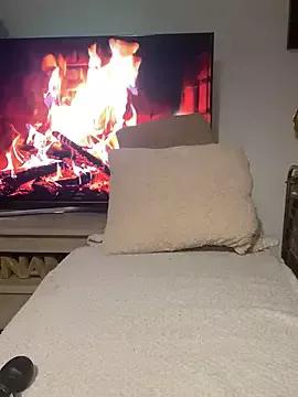 Luccreccia_ from StripChat