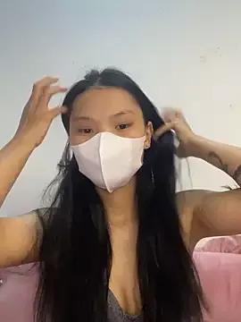 lung-linh from StripChat