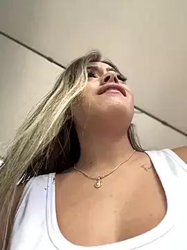 Discover slutty camslut MayaMoanXXX MayaMoanXXX from StripChat