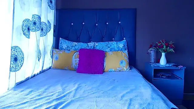 MelaninBear — Freaky Wednesday, lets play