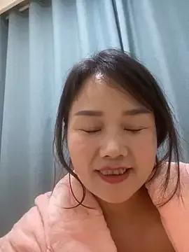 Masturbate to hot escort Mier-cn Mier-cn from StripChat