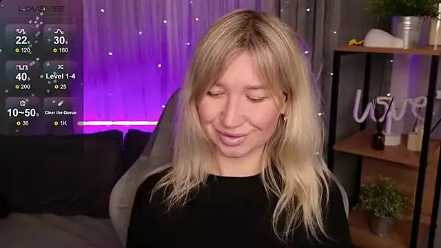 Watch MilaBott, she wants to masturbate for you MilaBott from StripChat