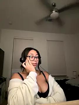 minha_baby from StripChat