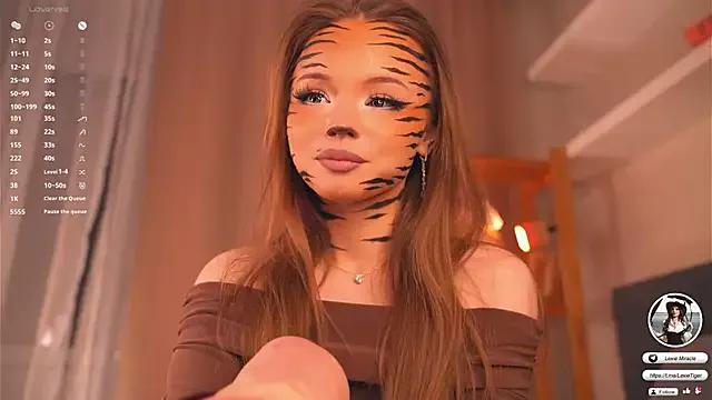 Miss_miracle from StripChat