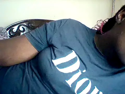 Freechat missarpie on StripChat