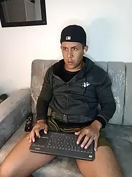 Misterjhons2 from StripChat