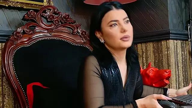 MistressEly from StripChat