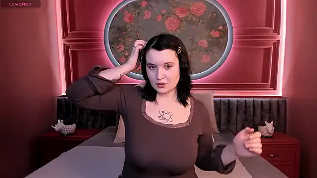 StripChat MollySoShy is Freechat MollySoShy — slap my boobs x10