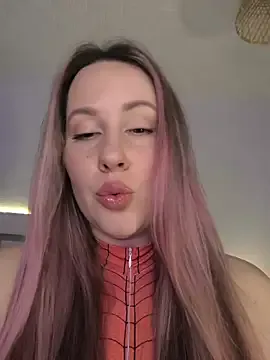 Mona_Plus — Squirting on a public beach 