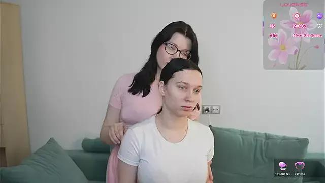 MonnieDeman from StripChat