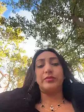 Ninabigtitied from StripChat