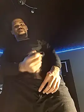 Painstickwes — Take clothes off