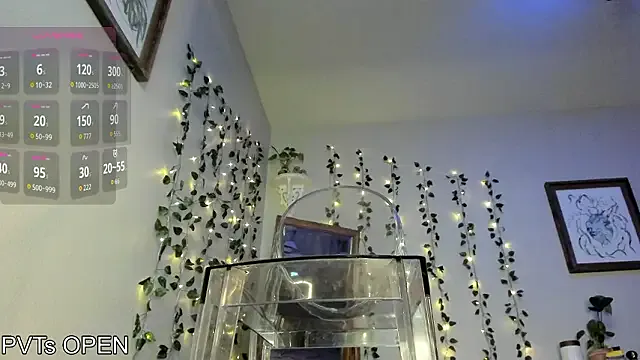 Peaches_N_Kreme — Freechat on StripChat