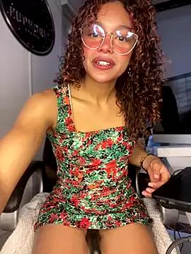 Discover 23 years old PrettyLia from StripChat PrettyLia from StripChat